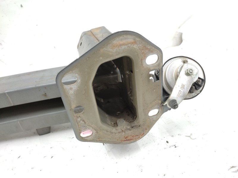 Refuerzo Paragolpes Delantero 5303761ac  - Dodge Caliber 2.0 Crd 5