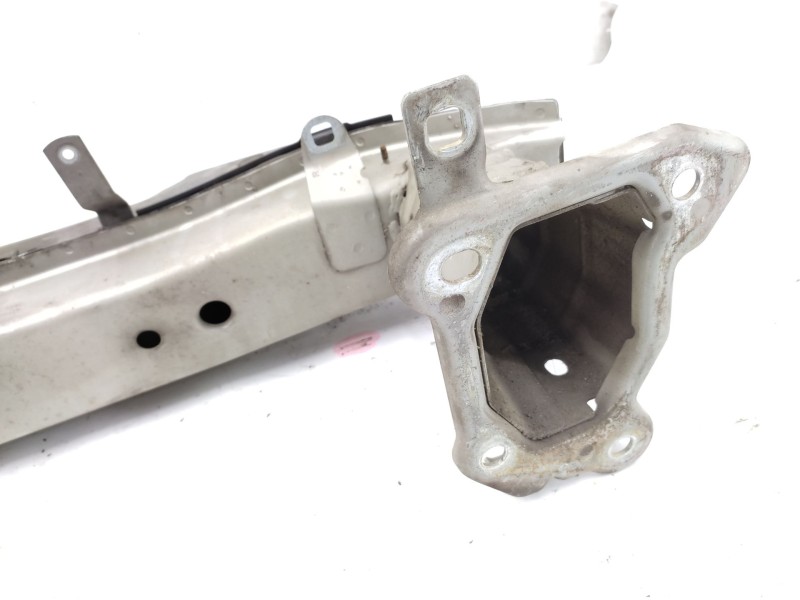 Recambio de refuerzo paragolpes delantero para volvo s40 ii (544) 2.0 d referencia OEM IAM   