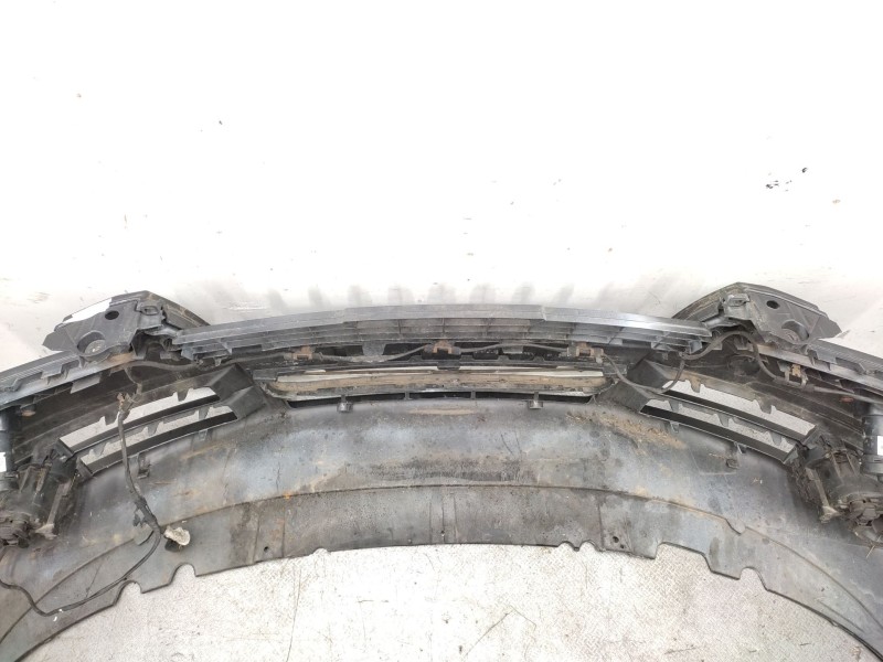 Recambio de paragolpes delantero para audi a4 b7 avant (8ed) 3.0 tdi quattro referencia OEM IAM  8E0807105A 