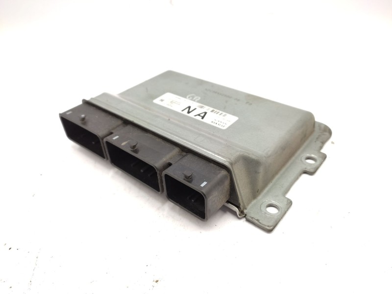 Recambio de centralita motor uce para dacia sandero stepway essential referencia OEM IAM   