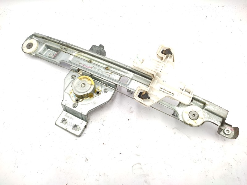 Recambio de elevalunas trasero izquierdo para dodge caliber 2.0 crd referencia OEM IAM   