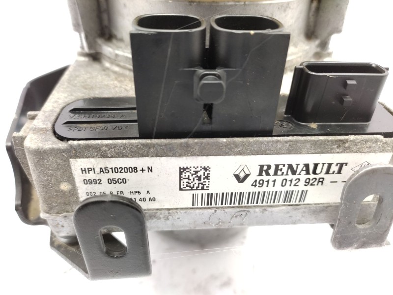 Recambio de bomba servodireccion para dacia sandero stepway essential referencia OEM IAM   