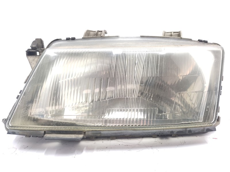 Recambio de faro izquierdo para saab 900 berlina 2.3 cat referencia OEM IAM 4480992  