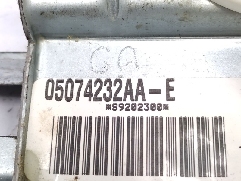 Elevalunas Trasero Derecho 5074232aa 5179962aa  - Dodge Caliber 2.0 Crd 4