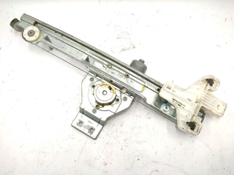 Elevalunas Trasero Derecho 5074232aa 5179962aa  - Dodge Caliber 2.0 Crd 5