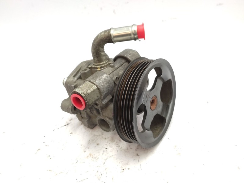 Recambio de bomba servodireccion para dodge caliber 2.0 crd referencia OEM IAM   