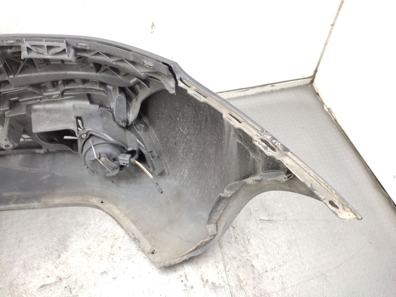 Recambio de paragolpes delantero para seat ibiza iii (6l1) 1.4 16v referencia OEM IAM  6L6807217K 