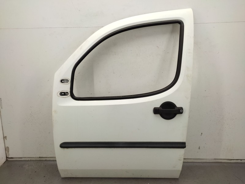 Recambio de puerta delantera izquierda para fiat doblo monospace (119_, 223_) 1.9 jtd referencia OEM IAM  51847706 