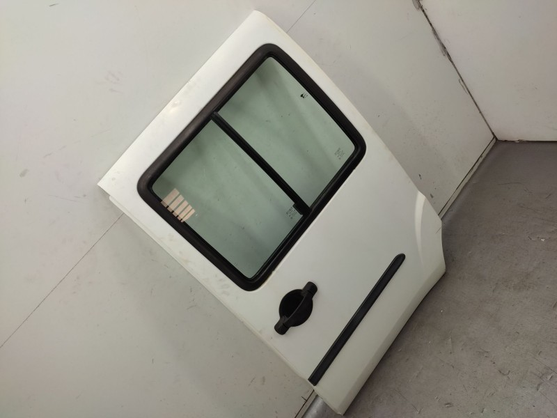 Recambio de puerta lateral corredera izquierda para fiat doblo monospace (119_, 223_) 1.9 jtd referencia OEM IAM  51934381 