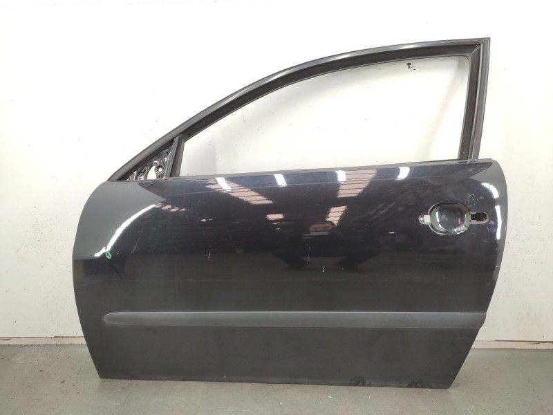 Recambio de puerta delantera izquierda para seat ibiza iii (6l1) 1.4 16v referencia OEM IAM  6L6831055R 