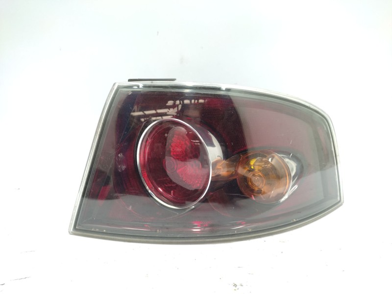 Recambio de piloto trasero derecho para seat ibiza iii (6l1) 1.4 16v referencia OEM IAM  6L6945112D 