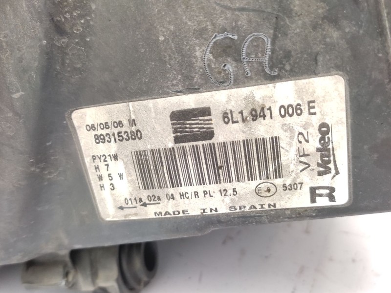 Recambio de faro derecho para seat ibiza iii (6l1) 1.4 16v referencia OEM IAM  6L1941752D 