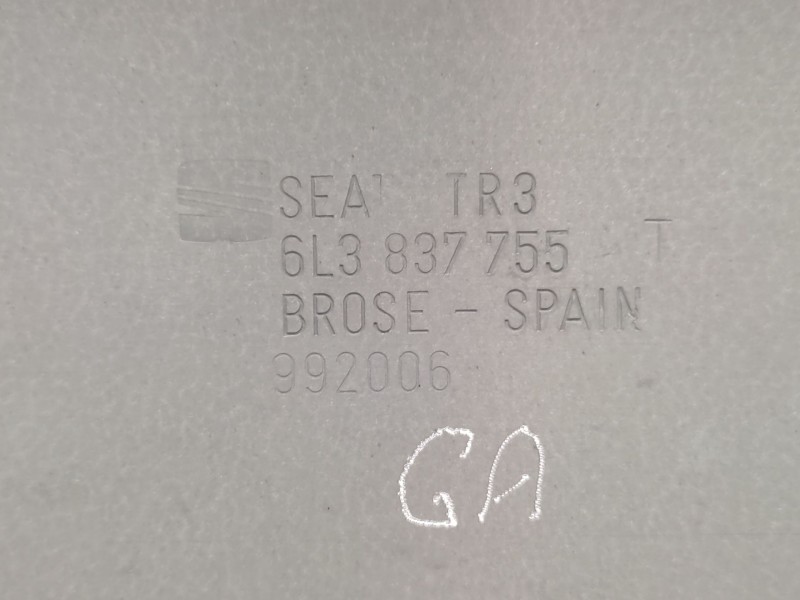 Recambio de elevalunas delantero izquierdo para seat ibiza iii (6l1) 1.4 16v referencia OEM IAM  6L3837461 