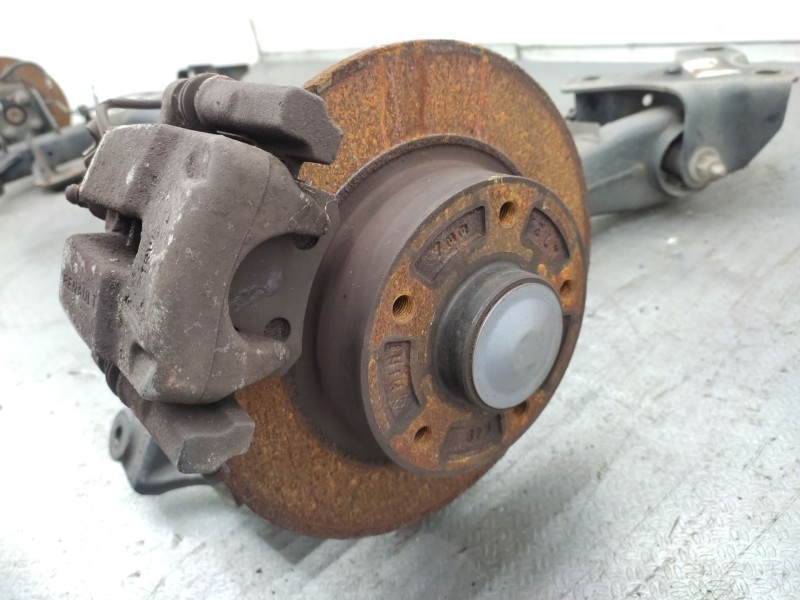 Recambio de puente trasero para renault megane iii hatchback (bz0/1_, b3_) 1.6 16v (bz1b, bz1h) referencia OEM IAM   