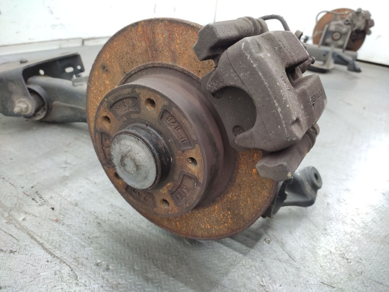Recambio de puente trasero para renault megane iii hatchback (bz0/1_, b3_) 1.6 16v (bz1b, bz1h) referencia OEM IAM   