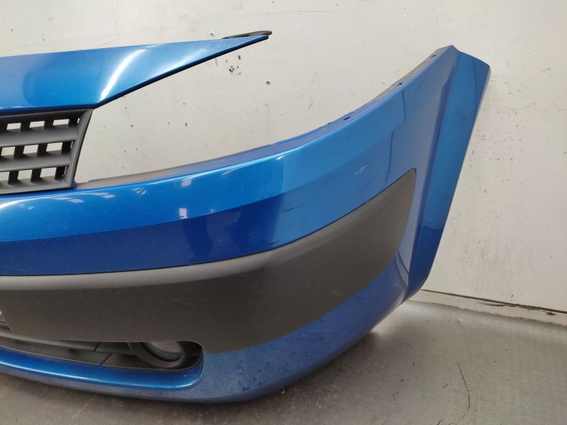 Recambio de paragolpes delantero para renault megane ii (bm0/1_, cm0/1_) 1.4 16v (bm0b, cm0b) referencia OEM IAM   