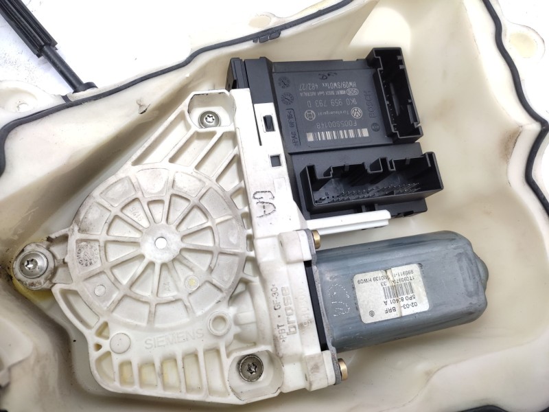 Recambio de elevalunas delantero izquierdo para seat altea (5p1) 2.0 tdi 16v referencia OEM IAM  5P0837461 