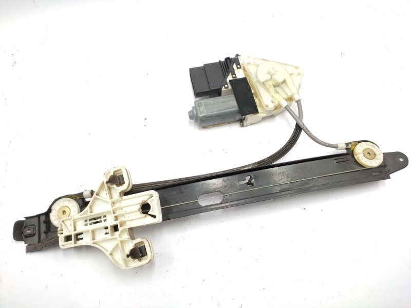 Recambio de elevalunas trasero izquierdo para seat altea (5p1) 2.0 tdi 16v referencia OEM IAM  5P0839461A 