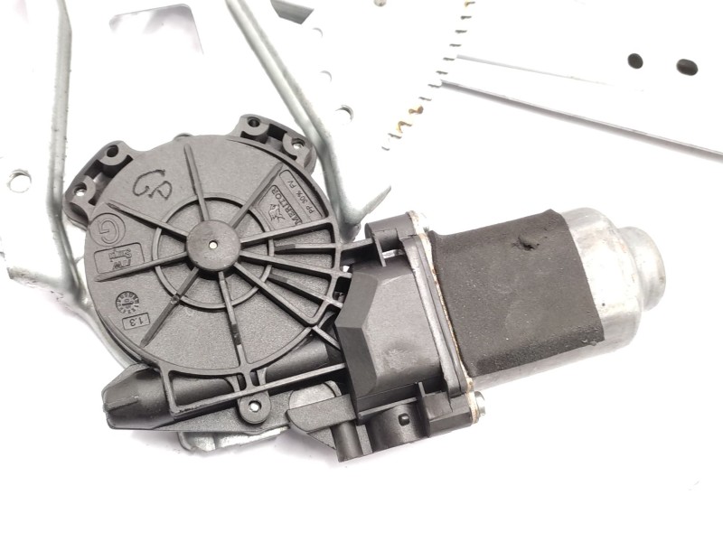 Elevalunas Trasero Derecho 827009u000  - Nissan Note (e11, Ne11) 1.5 Dci 2