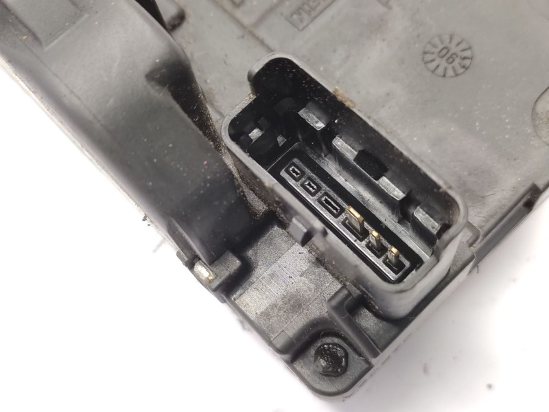 Cerradura Puerta Trasera Derecha 825009u100  - Nissan Note (e11, Ne11) 1.5 Dci 4