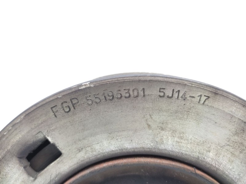 Recambio de polea cigueñal para opel astra h station wagon (a04) 1.9 cdti (l35) referencia OEM IAM   