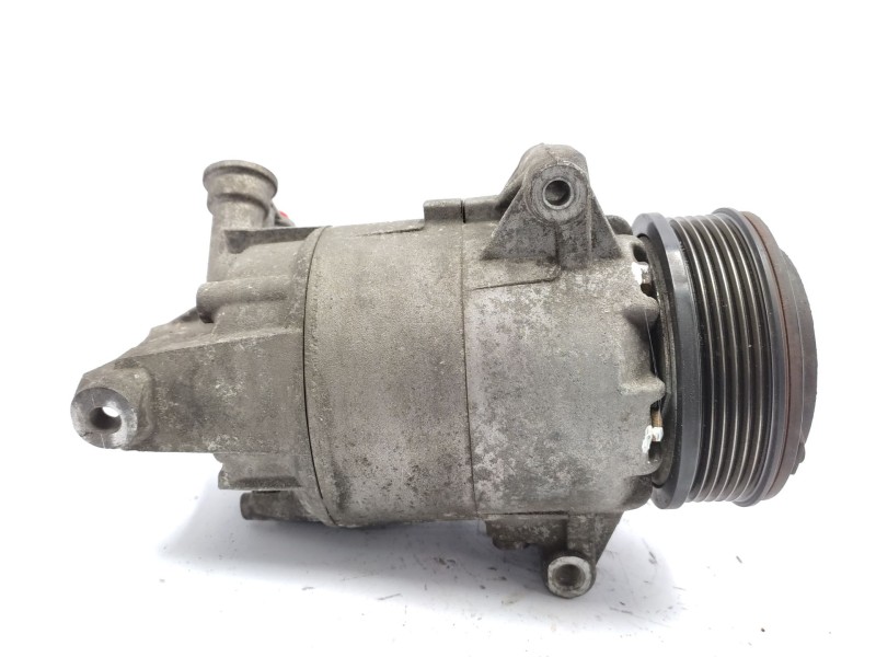 Recambio de compresor aire acondicionado para opel astra h station wagon (a04) 1.9 cdti (l35) referencia OEM IAM   