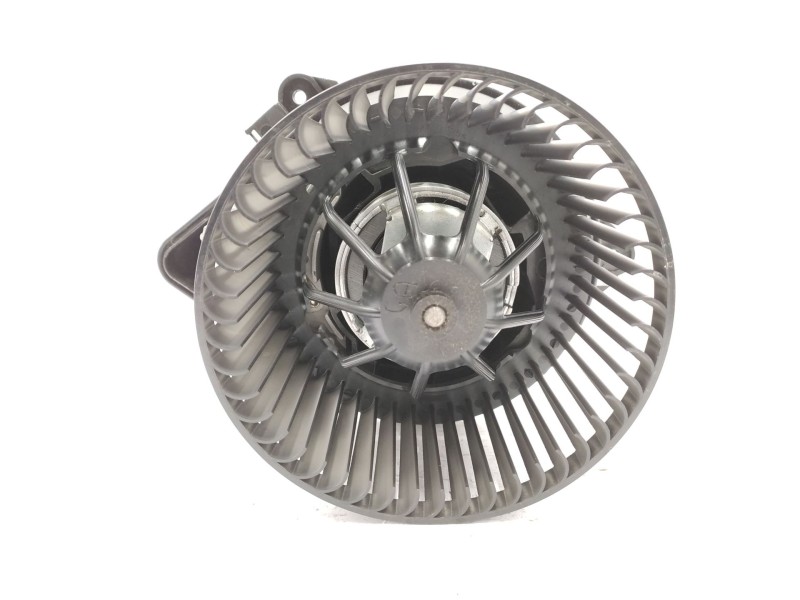 Recambio de motor calefaccion para citroën xsara (n1) 2.0 hdi 90 referencia OEM IAM  6441N3 