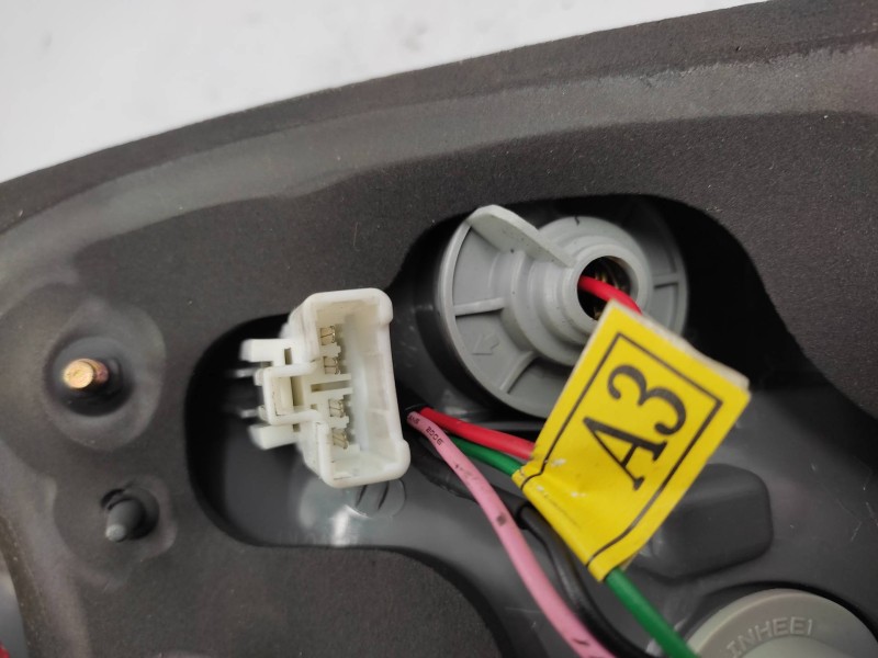 Piloto Trasero Derecho 924023k0  - Hyundai Sonata (nf) 2.0 Crdi Cat 2