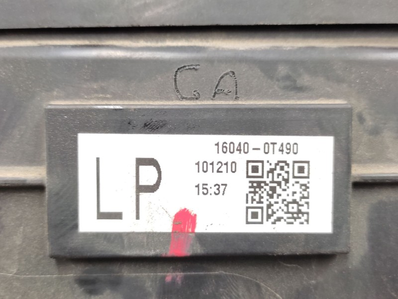 Recambio de electroventilador para toyota auris hybrid active referencia OEM IAM  167110T090 