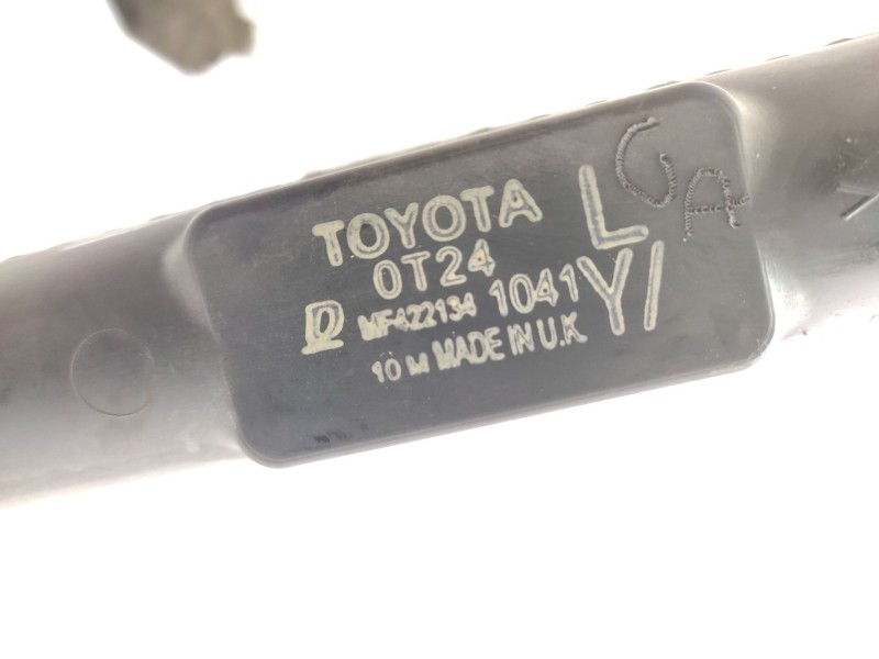 Recambio de radiador agua para toyota auris hybrid active referencia OEM IAM  164000T240 