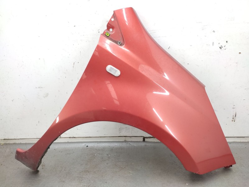 Recambio de aleta delantera derecha para nissan note (e11, ne11) 1.5 dci referencia OEM IAM  F31009U0M0 