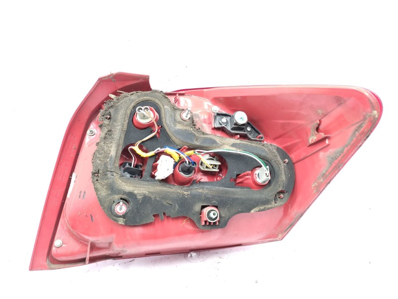 Recambio de piloto trasero izquierdo para toyota auris hybrid active referencia OEM IAM  8156102540 
