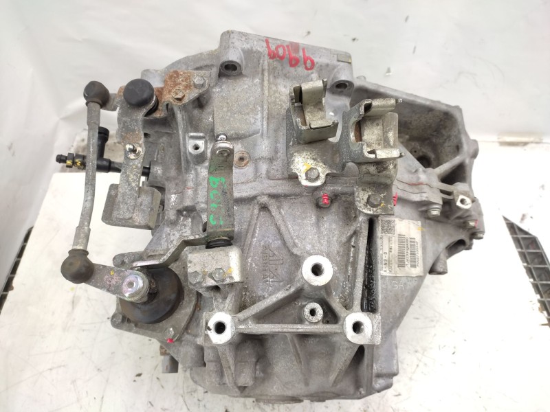 Recambio de caja cambios para dodge caliber 2.0 crd referencia OEM IAM   