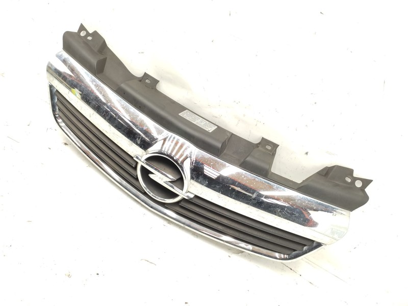 Recambio de calandra delantera de radiador para opel zafira / zafira family b (a05) 1.9 cdti (m75) referencia OEM IAM   