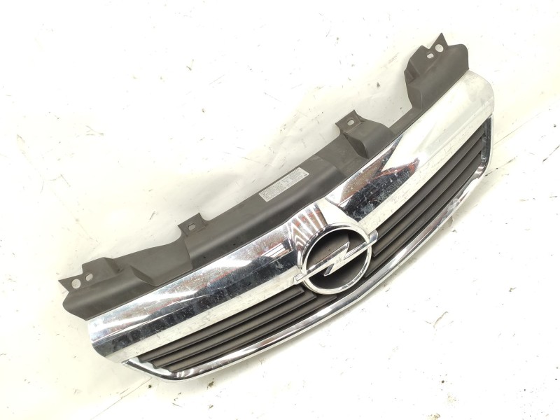 Recambio de calandra delantera de radiador para opel zafira / zafira family b (a05) 1.9 cdti (m75) referencia OEM IAM   