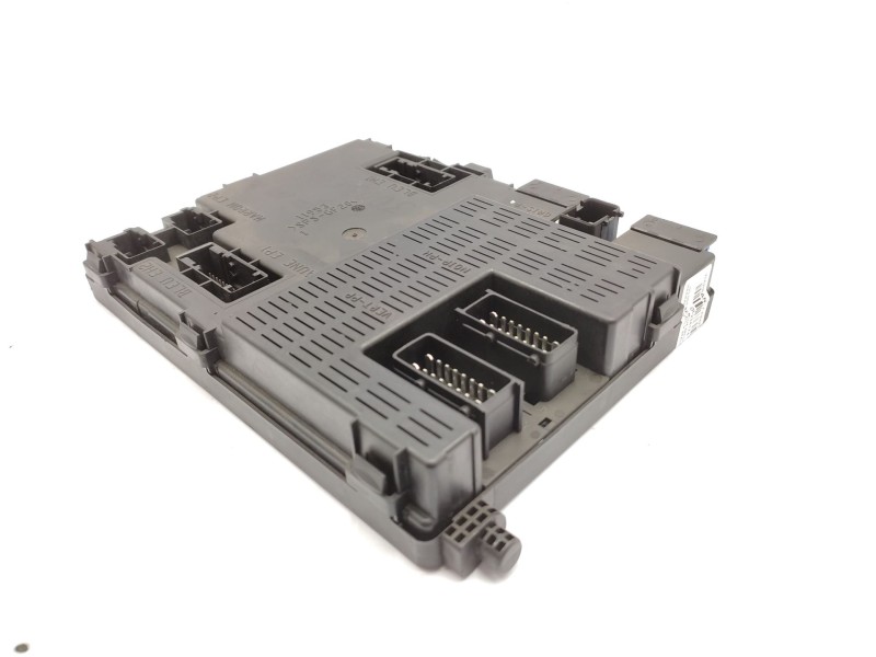 Recambio de caja reles / fusibles para citroën xsara berlina 2.0 hdi/80kw/aut.exclusive referencia OEM IAM   