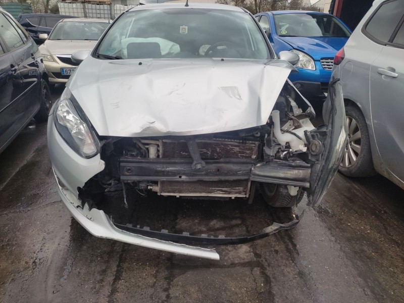 ford fiesta vi (cb1, ccn) del año 2016