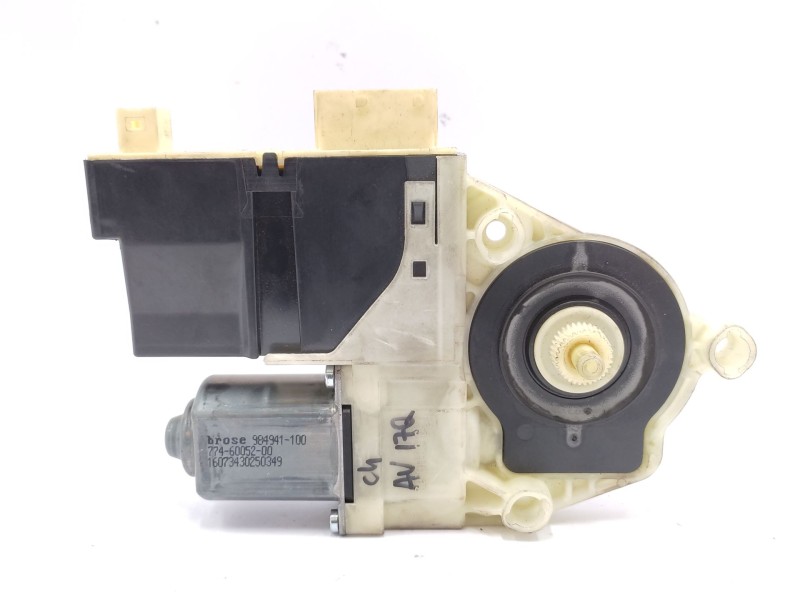 Recambio de motor elevalunas delantero izquierdo para citroën c4 berlina sx referencia OEM IAM   