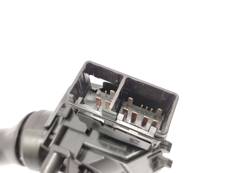 Mando Limpia 8465202421  - Toyota Auris Hybrid Active 3