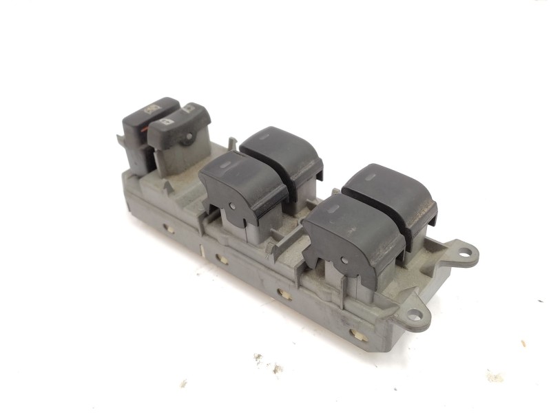 Mando Elevalunas Delantero Izquierdo 8404002080  - Toyota Auris Hybrid Active 2