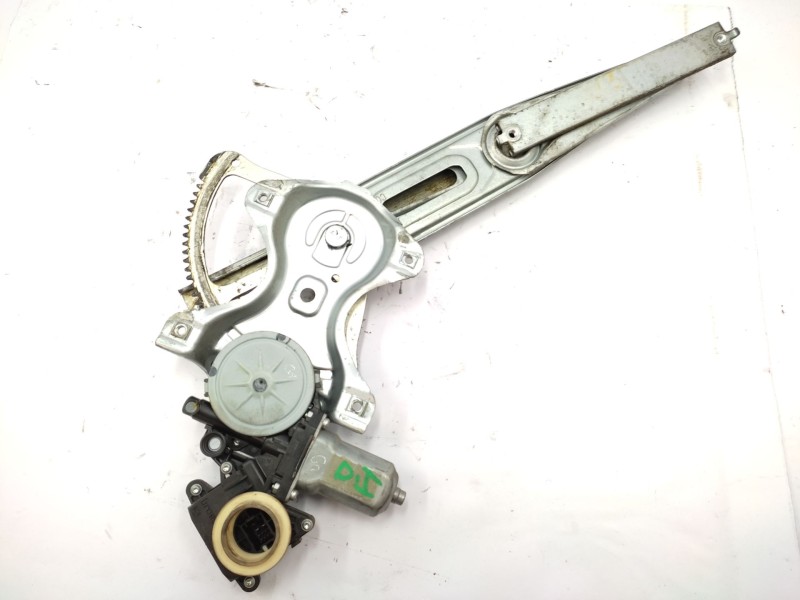 Recambio de elevalunas delantero izquierdo para toyota auris hybrid active referencia OEM IAM  6982002330 