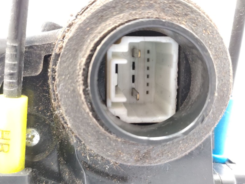 Cerradura Puerta Trasera Izquierda 6906002170  - Toyota Auris Hybrid Active 3