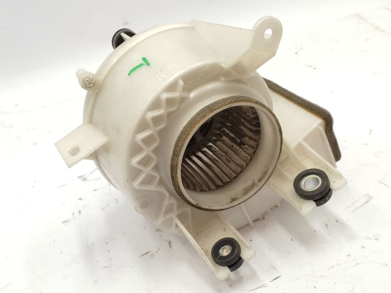 Recambio de motor calefaccion para toyota auris hybrid active referencia OEM IAM   