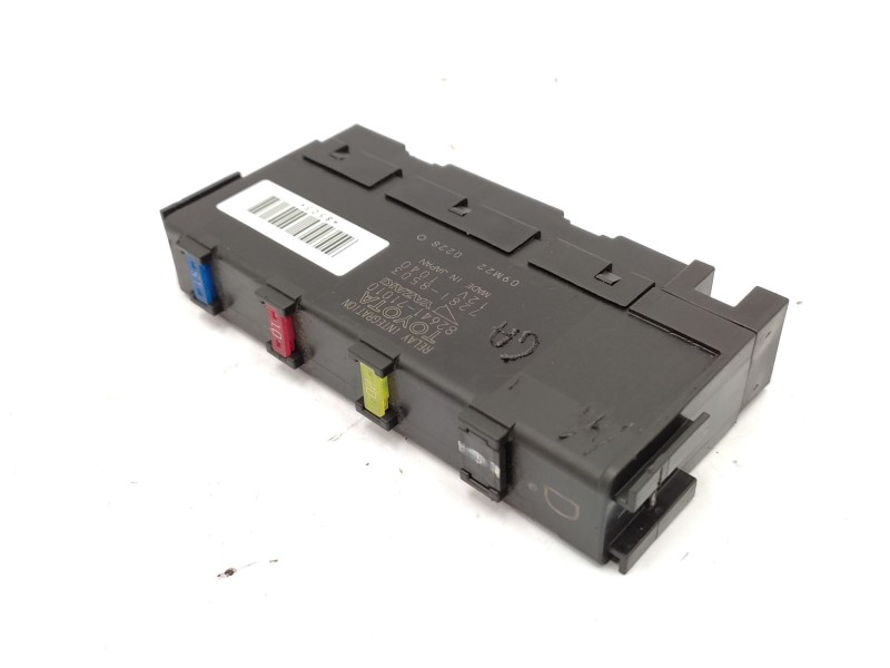 Recambio de caja reles / fusibles para toyota auris hybrid active referencia OEM IAM   