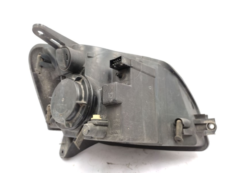 Recambio de faro izquierdo para peugeot partner monospace (5_, g_) 2.0 hdi referencia OEM IAM  6204AX 