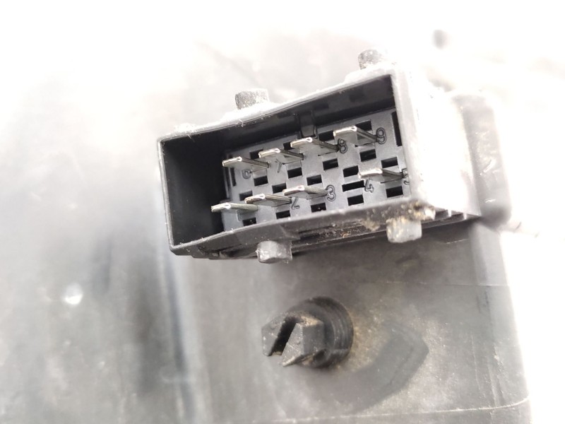Recambio de faro izquierdo para peugeot partner monospace (5_, g_) 2.0 hdi referencia OEM IAM  6204AX 