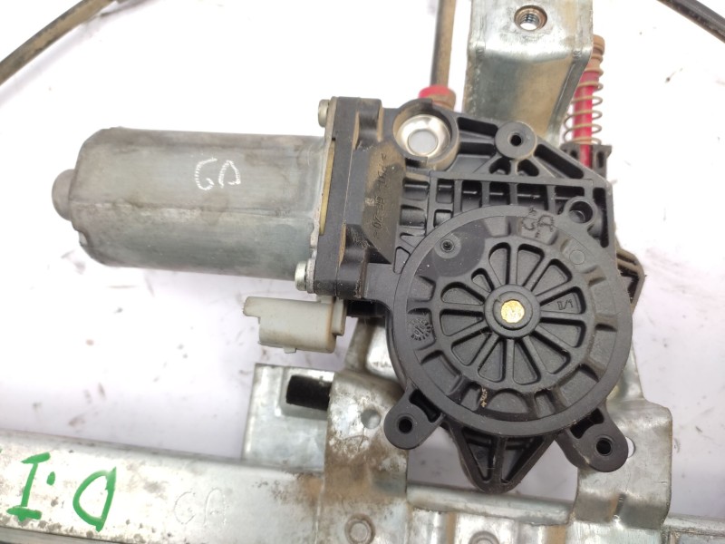 Recambio de elevalunas delantero izquierdo para peugeot partner monospace (5_, g_) 2.0 hdi referencia OEM IAM  9221G3 