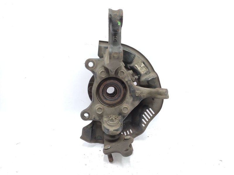Recambio de mangueta delantera derecha para toyota auris hybrid active referencia OEM IAM   