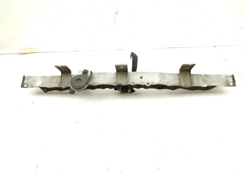 Travesaño Superior 5320802140  - Toyota Auris Hybrid Active 3
