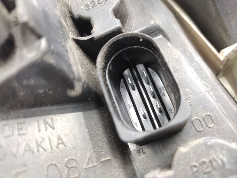 Recambio de piloto trasero derecho para audi a4 b7 (8ec) 2.0 tdi 16v referencia OEM IAM  8E5945096 